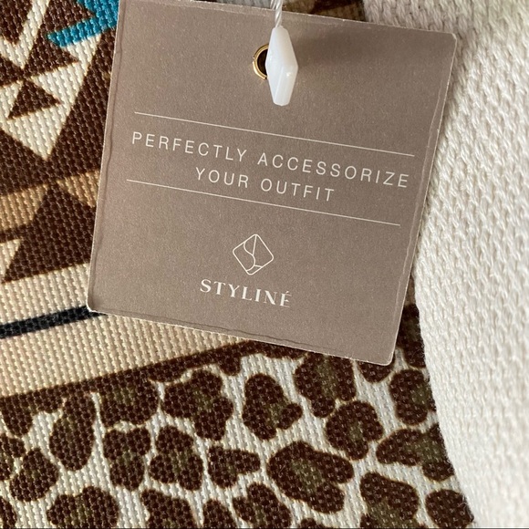 NEW Leopard Southwestern/Aztec Printed Geometric Tote Bag - Picture 7 of 8